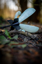 Load image into Gallery viewer, Spyder Spod - night glow bait rocket
