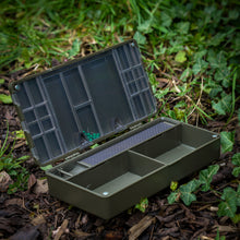 Load image into Gallery viewer, Rig Locker Short Session Tackle Box
