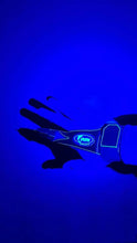 Load image into Gallery viewer, Katran - Casting Glove
